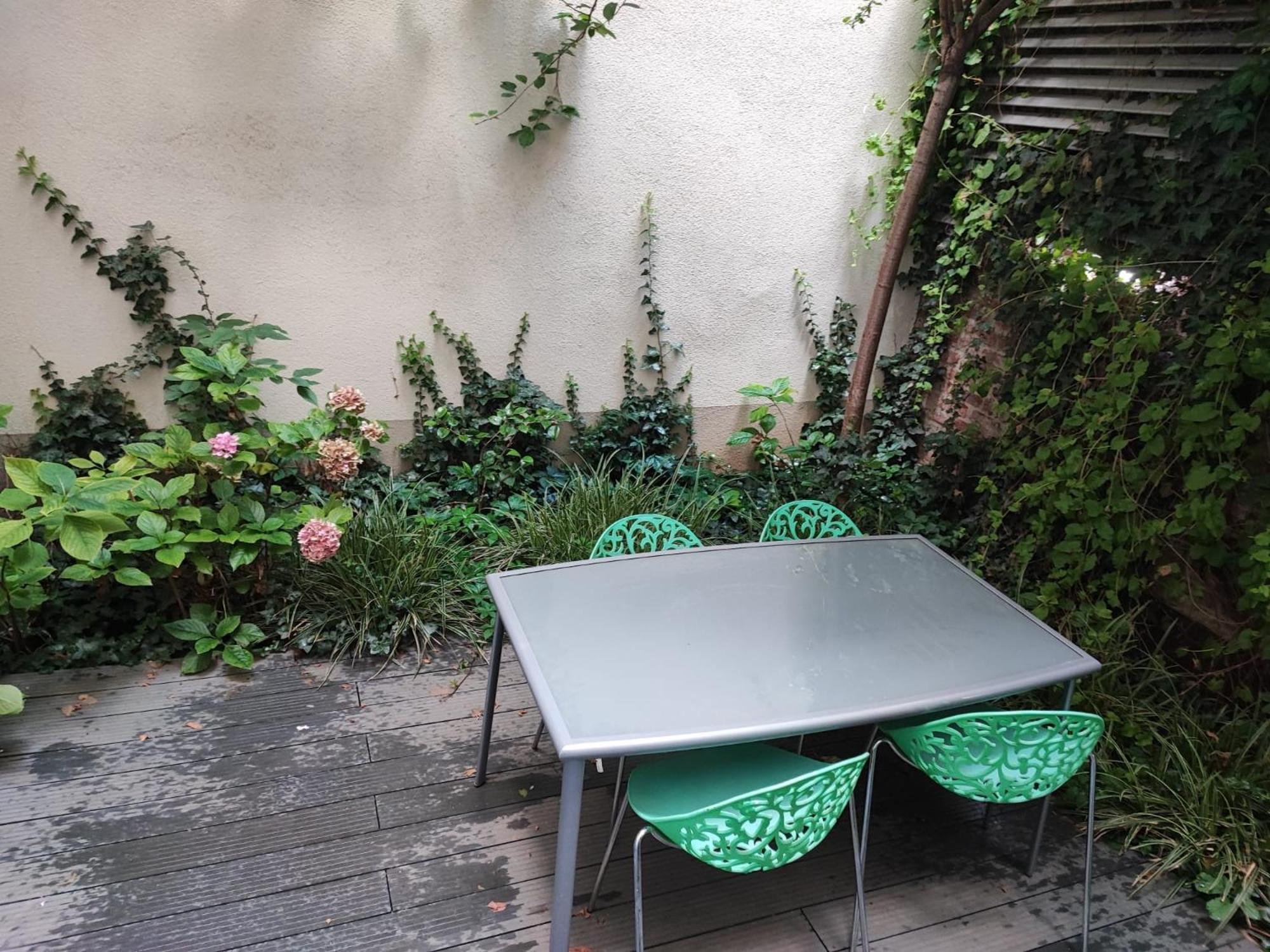 Central Vienna Apartment With Unique 40M2 City Garden & Self Check In Екстер'єр фото