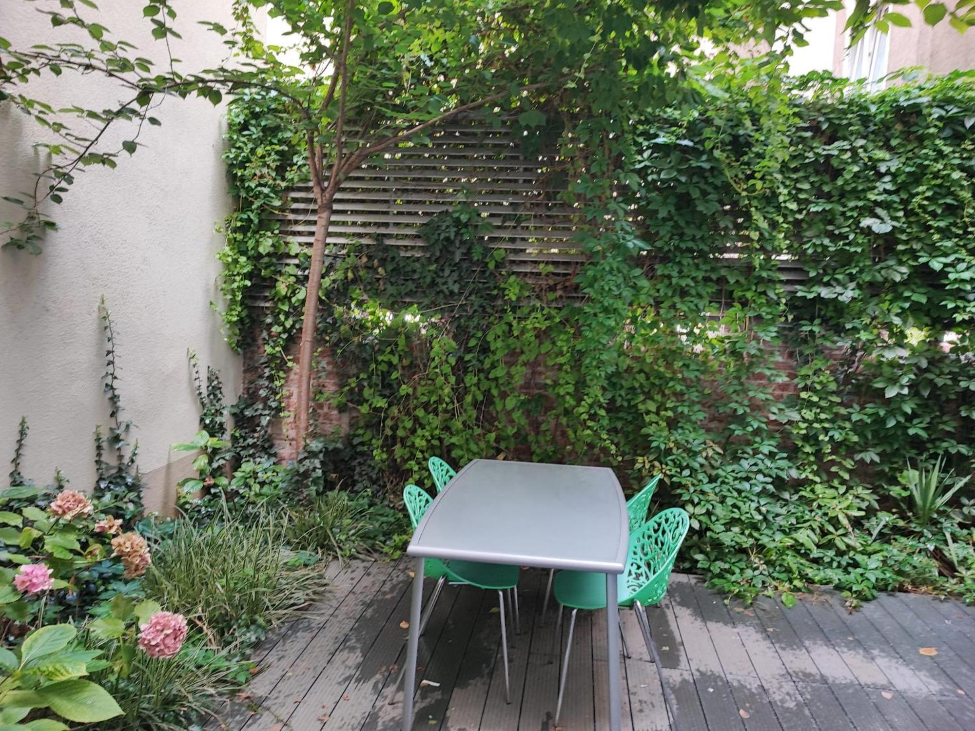 Central Vienna Apartment With Unique 40M2 City Garden & Self Check In Екстер'єр фото